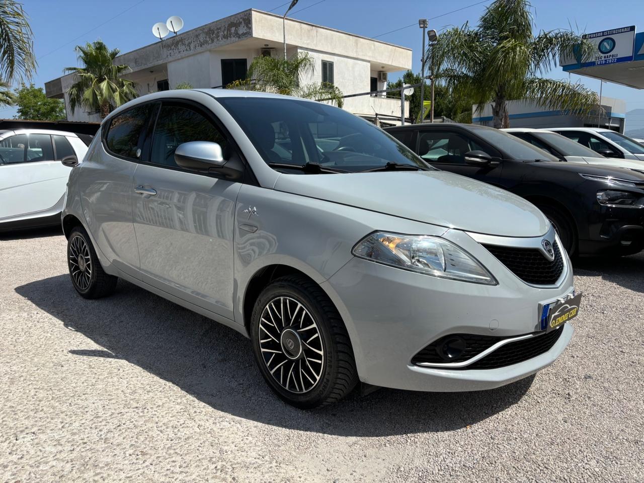 LANCIA YPSILON GPL ECOCHIC MYA FULL OPT