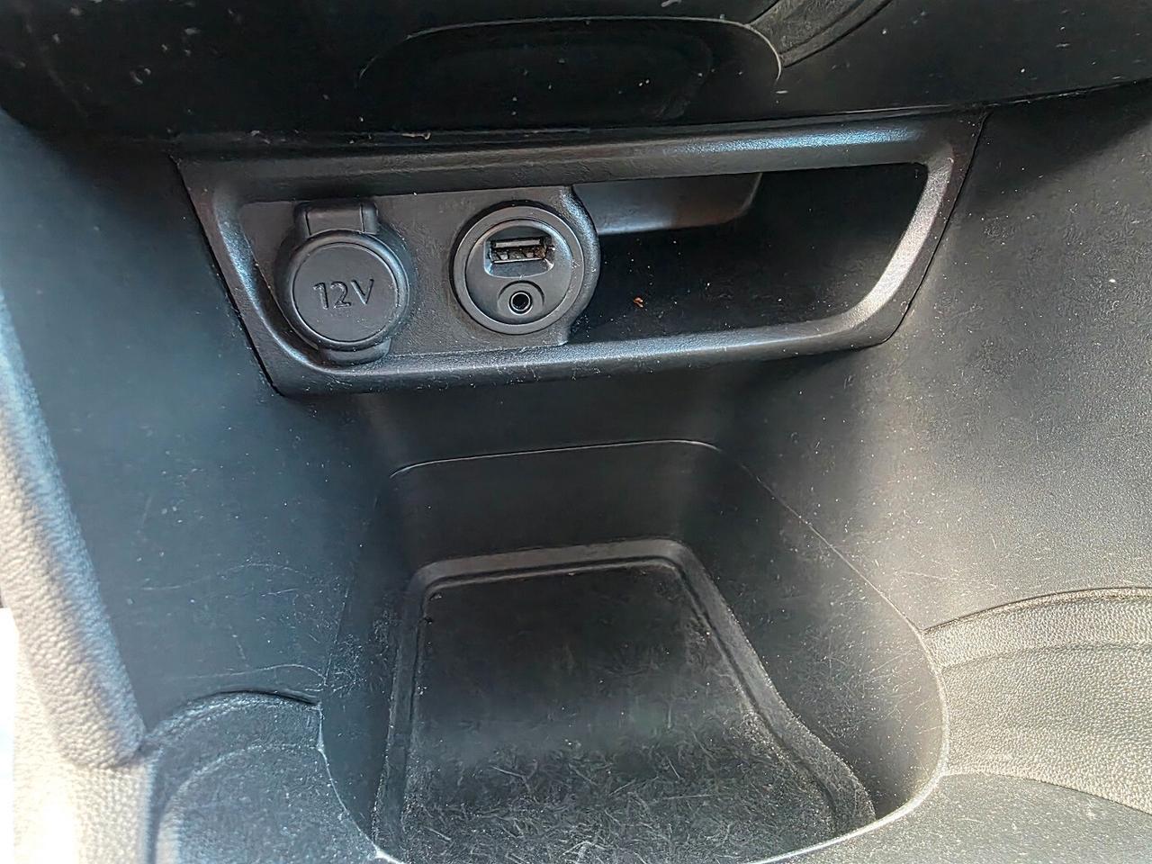 Peugeot 208 1.6 BlueHDi UNICO PROPRIETARIO