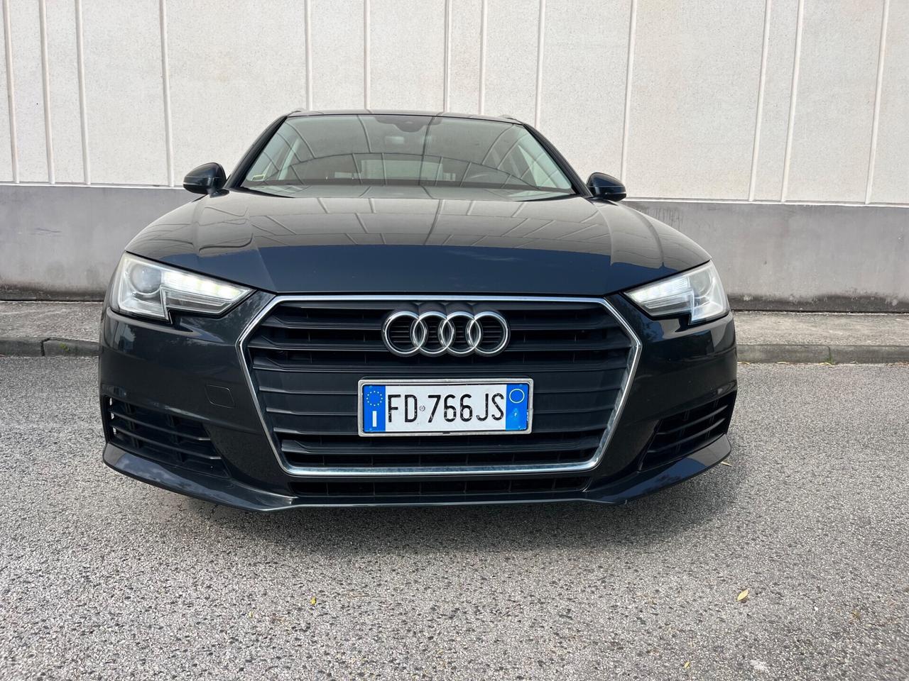 Audi A4 Avant 2.0 TDI 150 CV S tronic TAGLIANDI AUDI