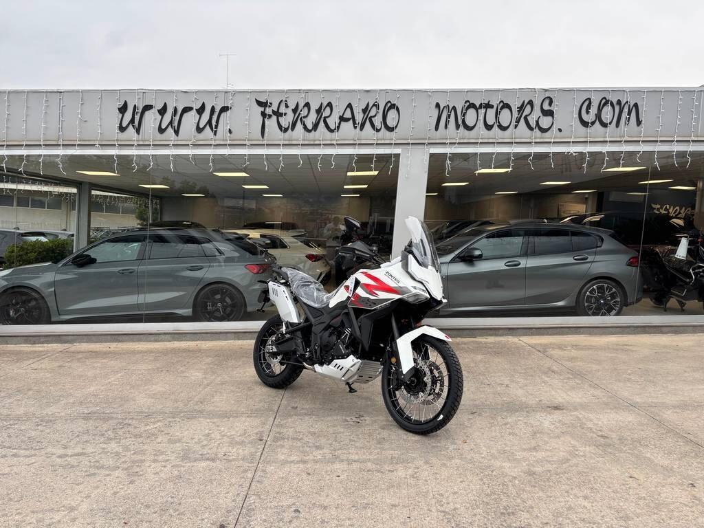 Zontes ZT 703 F tua a soli 85 euro al mese senza anticipo
