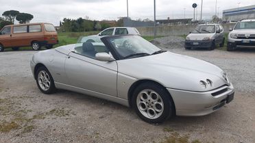 Alfa Romeo Spider 1.8i 16V Twin Spark cat