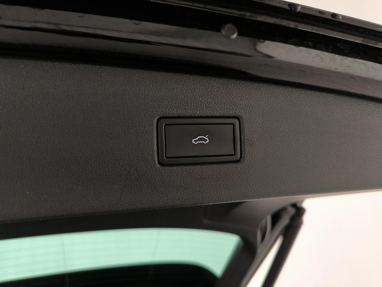 Volkswagen Tiguan 2.0 tdi r-line 150cv dsg