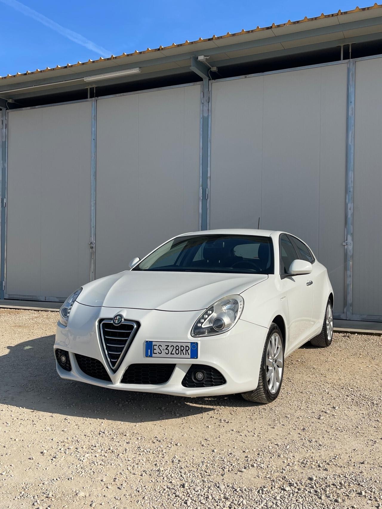 Alfa Romeo Giulietta 1.6 JTDm-2 105 CV Distinctive