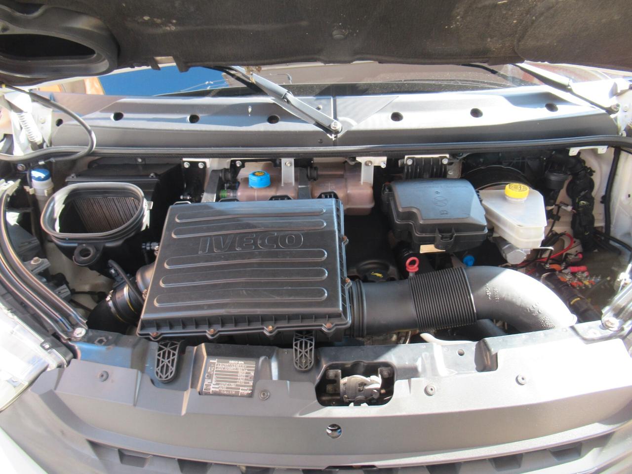 IVECO DAILY 60C15 3.0 MTJ ISOTERMICO CON CASSA FRIGO ZANOTTI