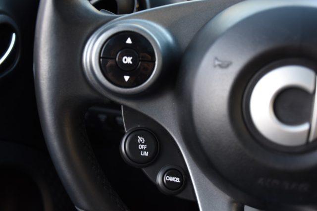 SMART ForFour 70 1.0 twinamic SAFETOWN *LED*TETTO*SENSORI