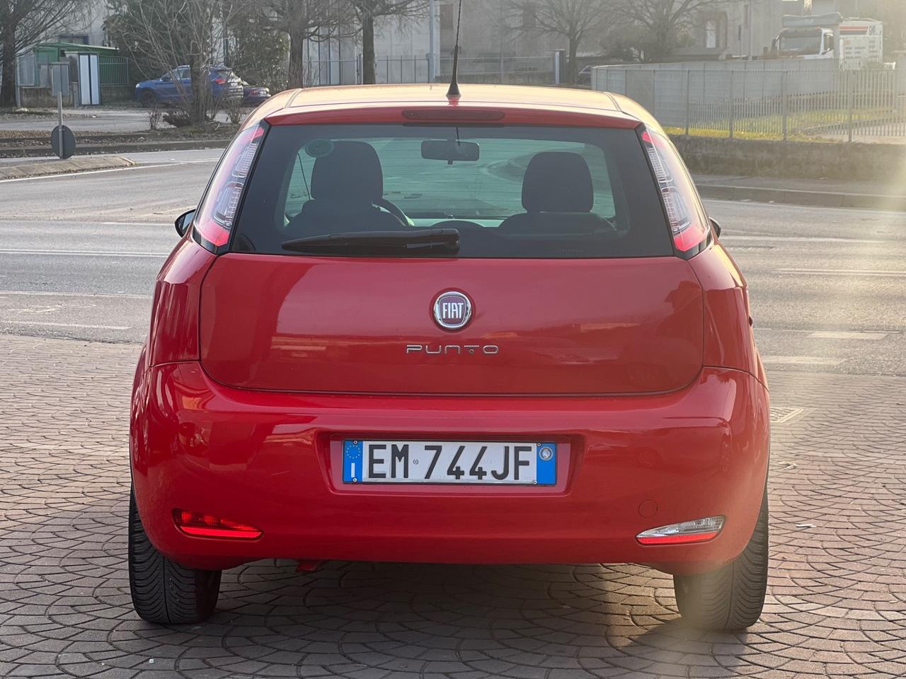 Fiat Punto 1.2 benz per NEOP - GARANZIA 12 MESI