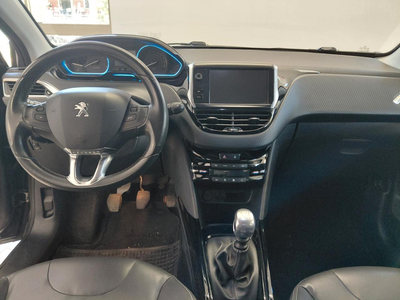 PEUGEOT 2008 ANNO 2014 DS 1.6 ADATTA NEOPATENTATI KM 110 MILA