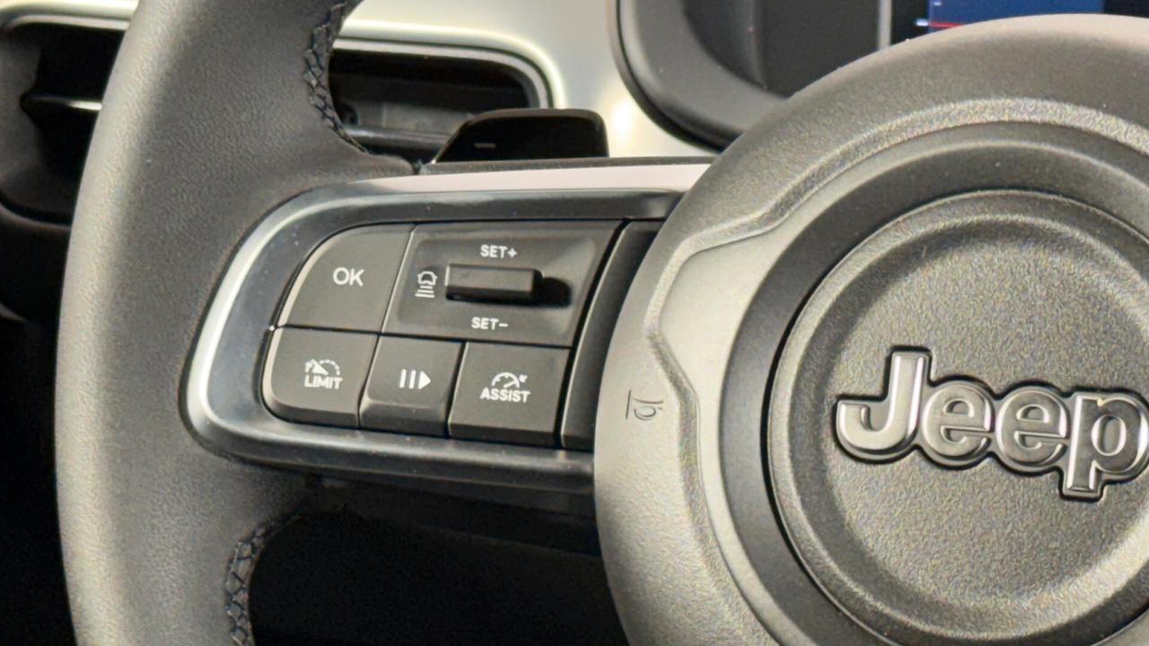 Jeep Avenger 1.2 Turbo 100 CV MHEV Summit