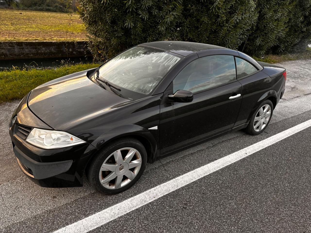 Renault Megane Mégane C-C 1.9 dCi/130CV Confort Authentique