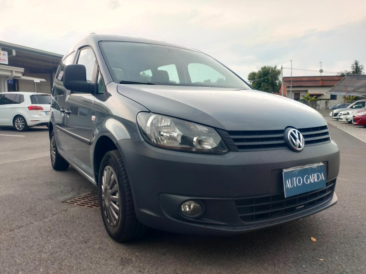 Volkswagen Caddy 1.6 TDI 75 CV 5posti. Trendline autocarro cinghia sostituita