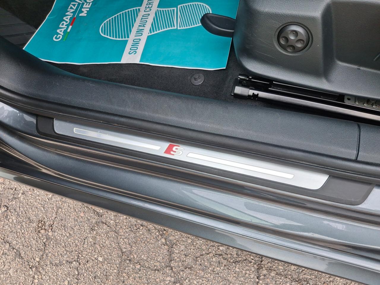 Audi A4 Avant 2.0 TDI 150cv S tronic S-Line 10/2017