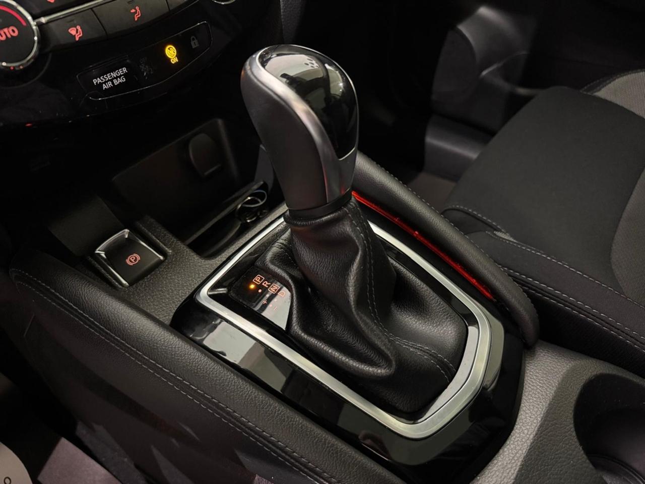 NISSAN Qashqai II 2017 1.6 dci N-Connecta 2wd 130cv xtronic