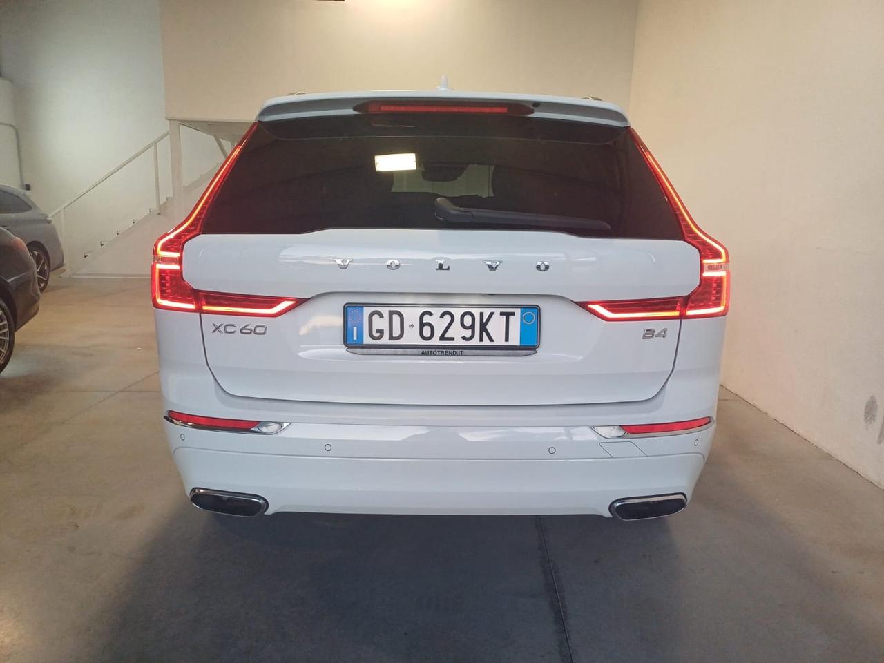 Volvo XC 60 XC60 B4 (d) AWD Geartronic Inscription