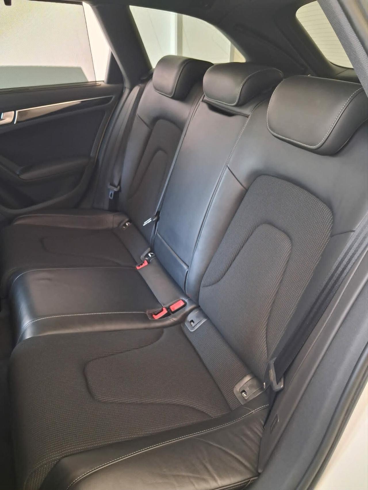 Audi A4 Avant 2.0 TDI 150 CV S tronic Sport