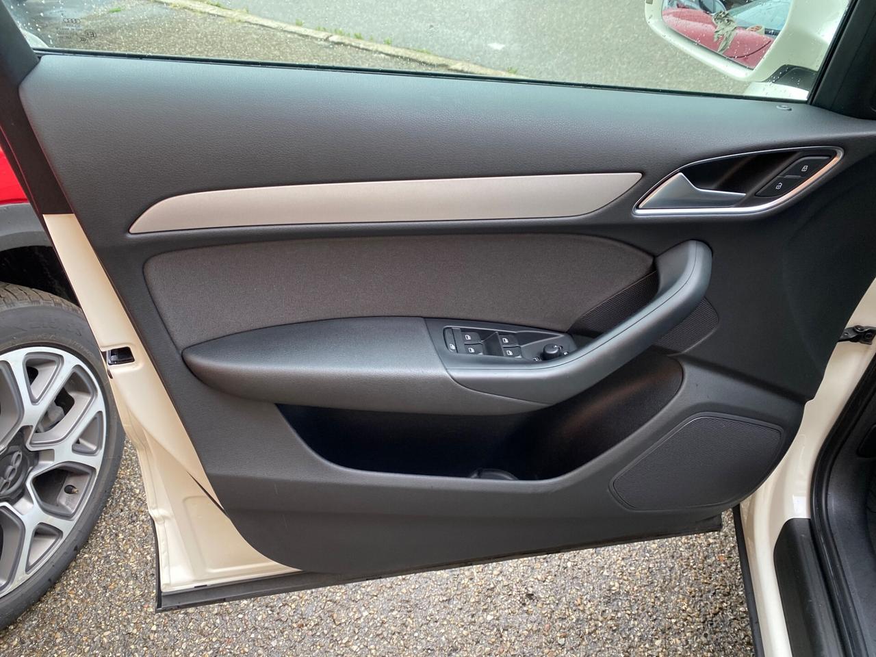 Audi Q3 2.0 TDI quattro Advanced NEOPATENTATI!!!