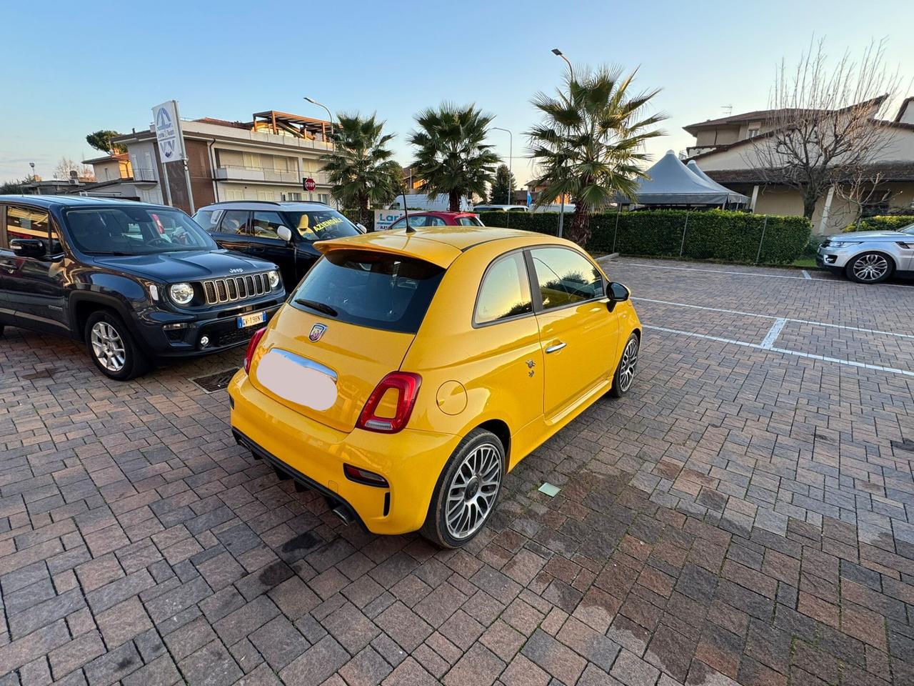 Abarth 595 1.4 Turbo T-Jet 145 CV € 13900