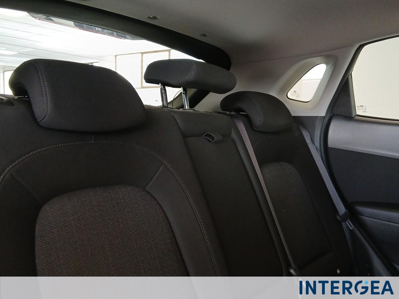 HYUNDAI Kona 1.6 gdi hev Xline 2wd 141cv dct