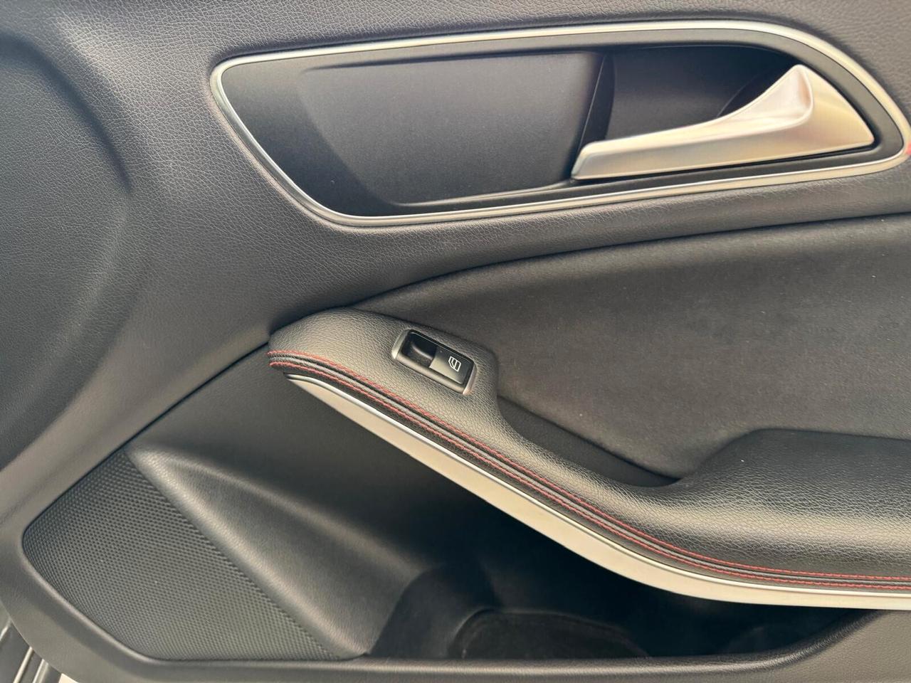 Mercedes-benz CLA 200 d S.W. Automatic Premium unicoproprietario