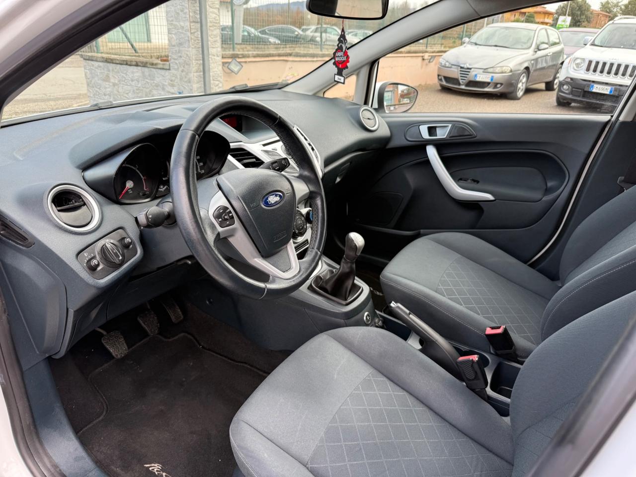 Ford Fiesta 1.4 5 porte Bz.- GPL Titanium