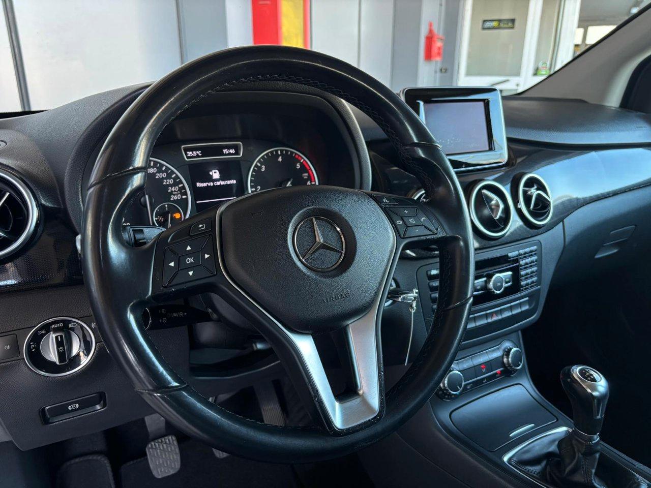 Mercedes-Benz B 180 CDI