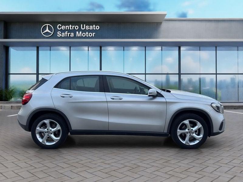 Mercedes-Benz GLA GLA 200 d Automatic Sport