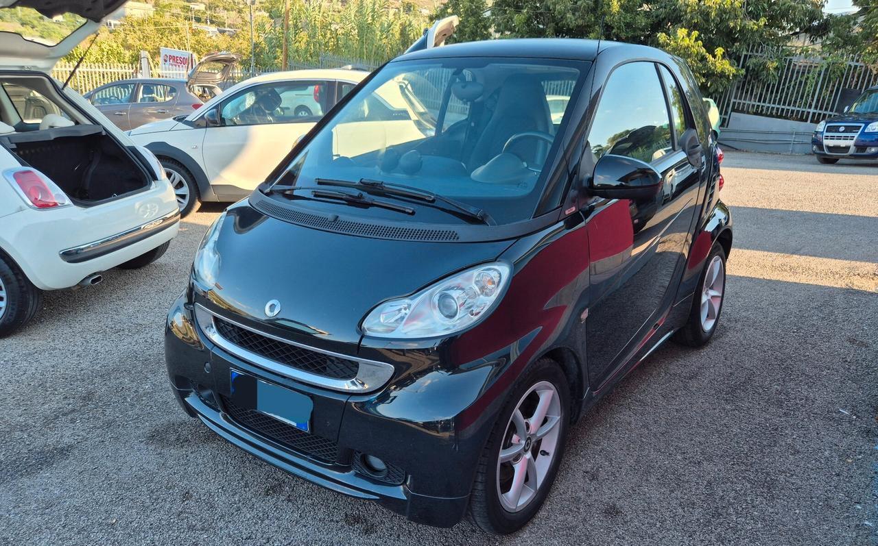 Smart ForTwo 1000 52 kW MHD coupé passion