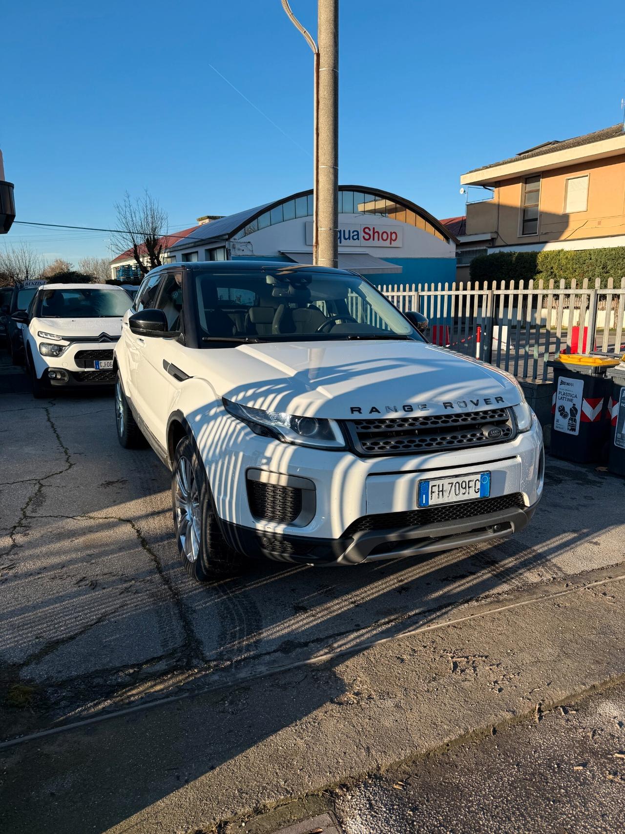 Land Rover Range Evoque 2.0 TD4 150 CV 5p. Pure
