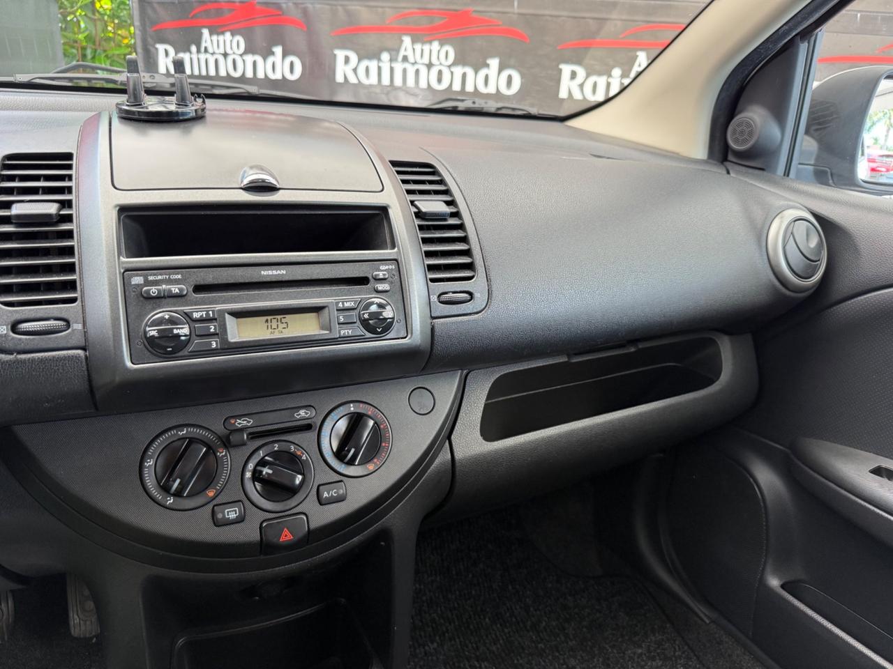 Nissan Note 1.4 Benzina