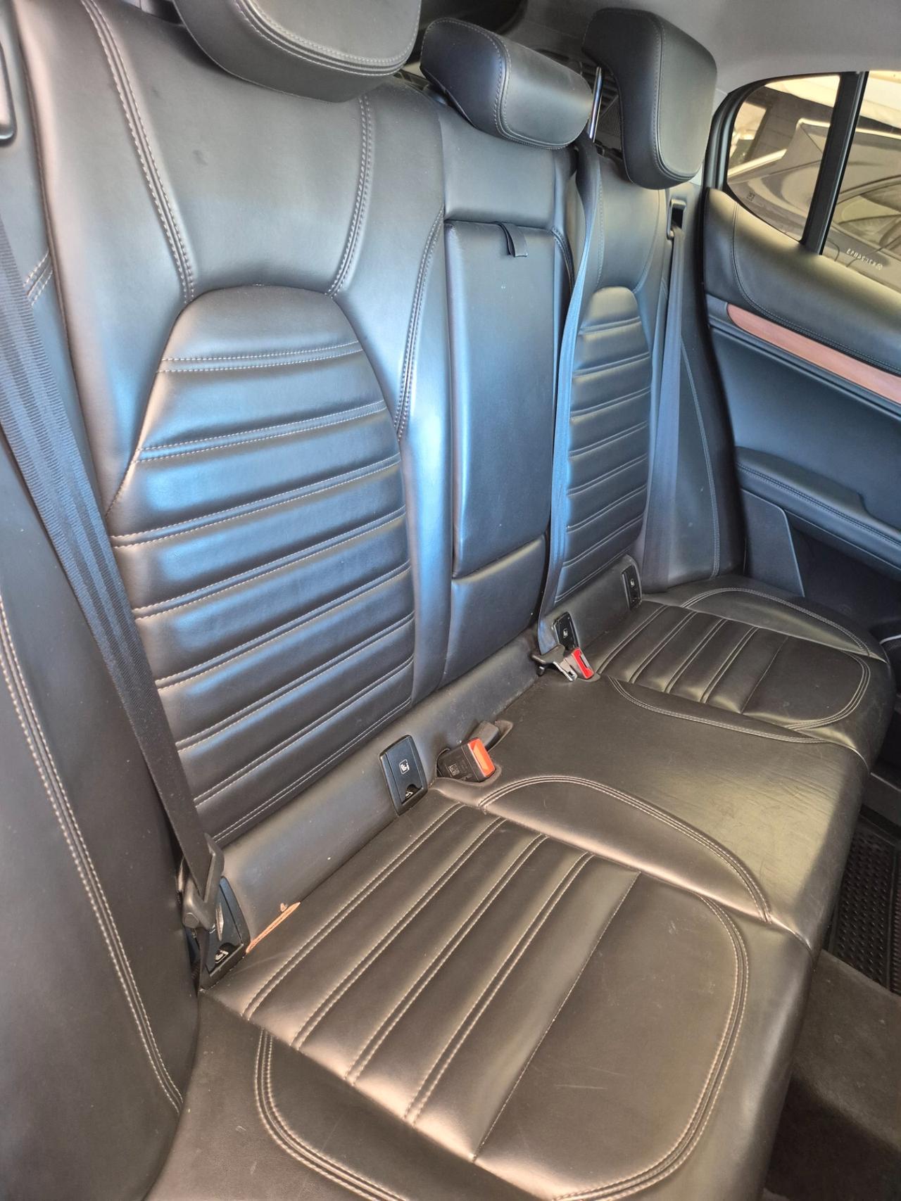 Alfa Romeo Stelvio 2.2 Turbodiesel 210 CV AT8 Q4 Super