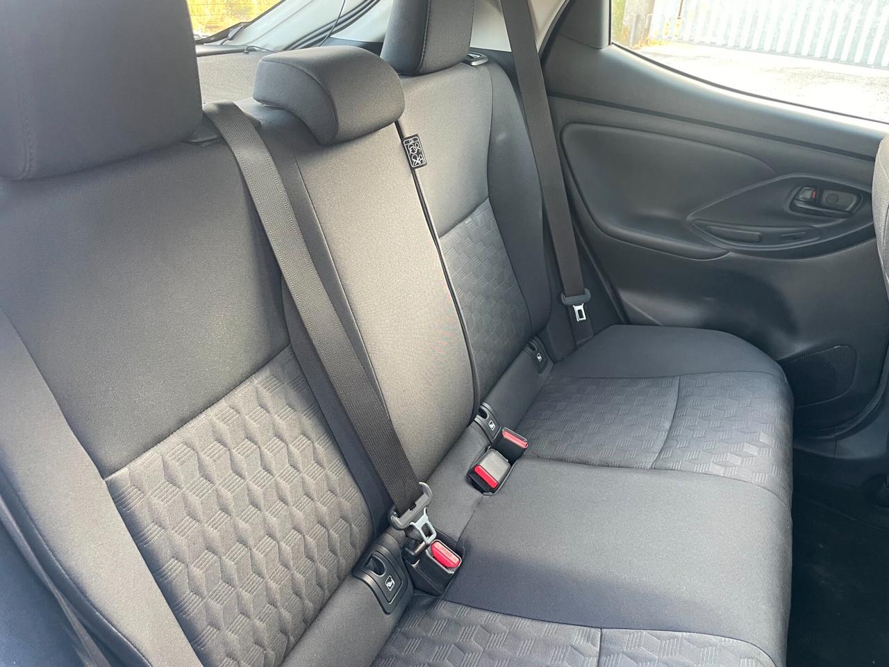 Toyota Yaris 1.5 Hybrid 5 porte Active