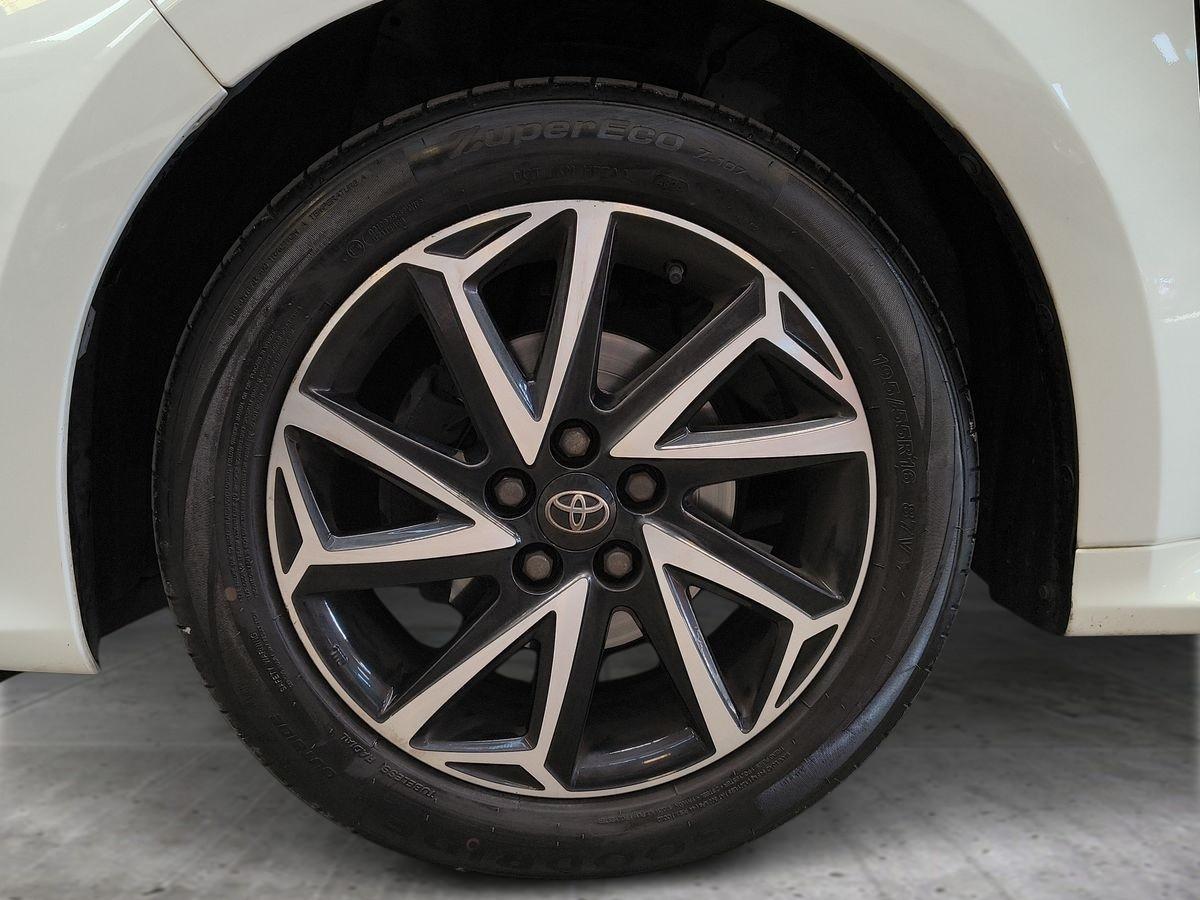 TOYOTA Yaris 4ª serie - Yaris 1.0 5 porte Trend