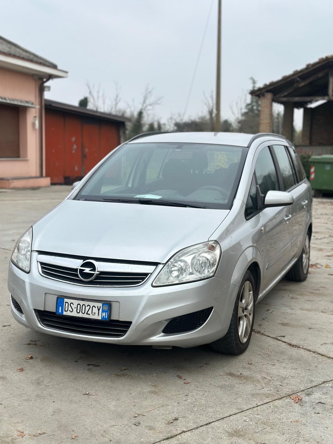 Opel Zafira 1.9 CDTI 120CV Cosmo