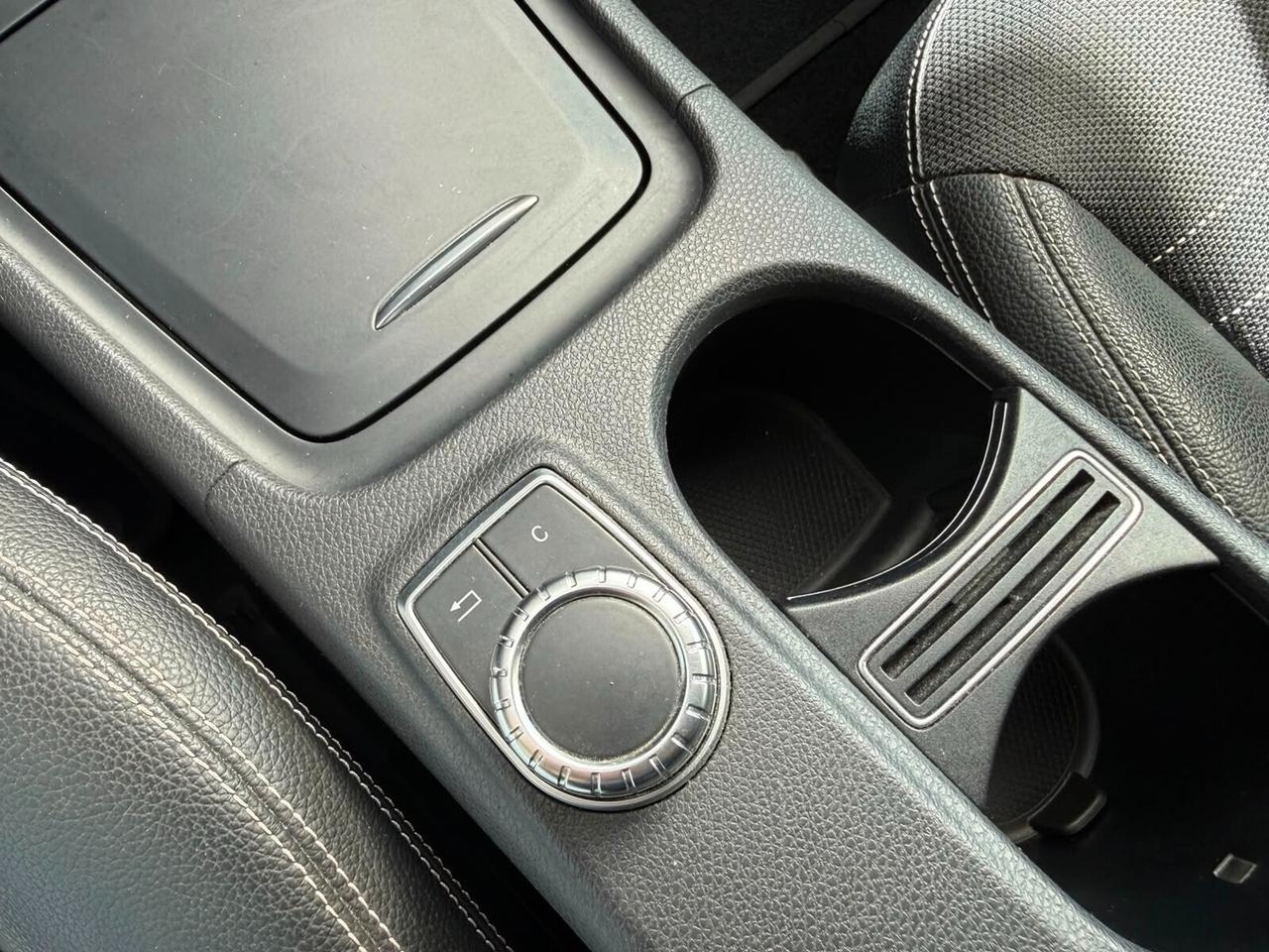 Mercedes-benz GLA 200 CDI Automatic Sport