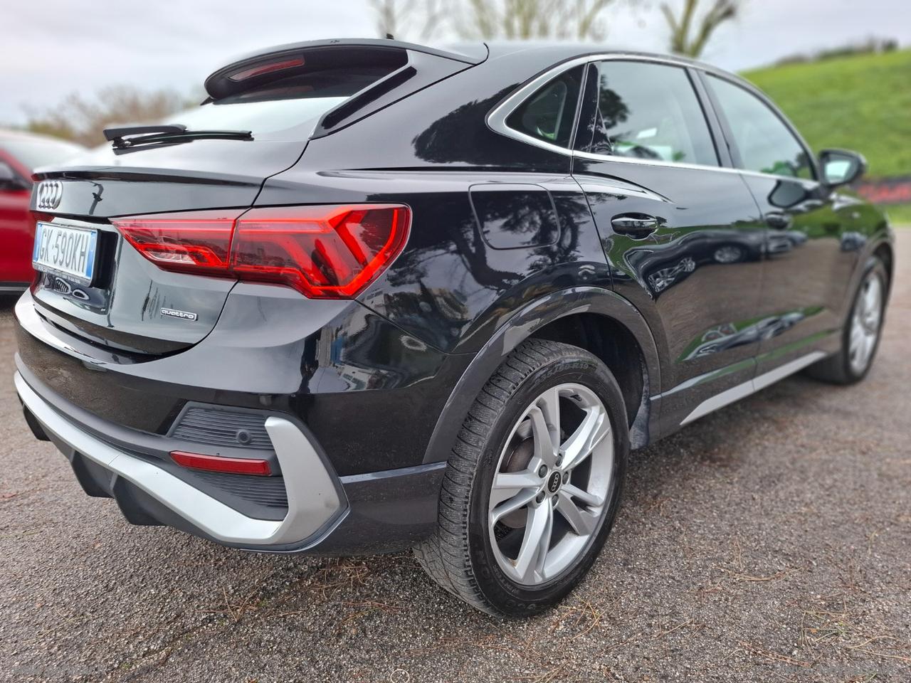 AUDI Q3 SPB 35 TDI quattro S tr. S line ed.