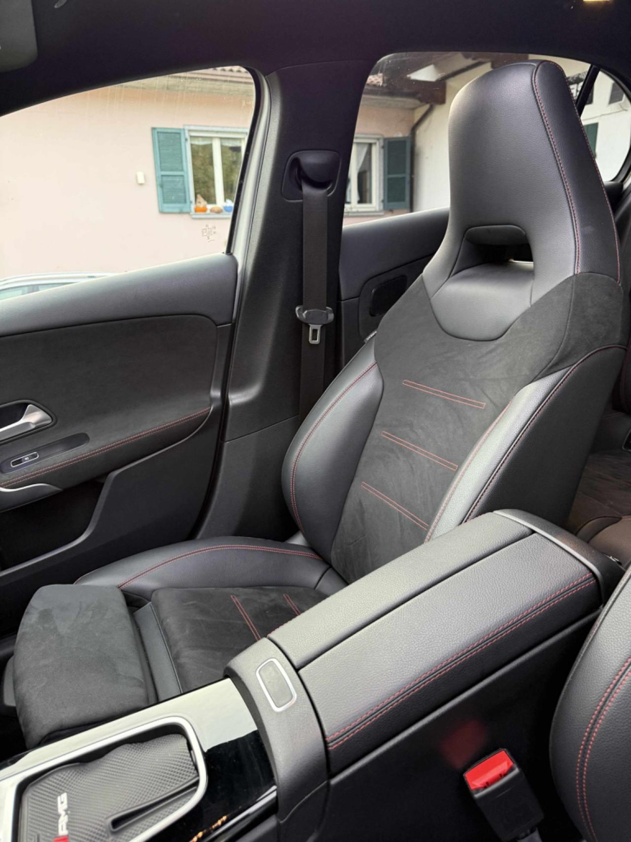 Mercedes-benz A200d AMG PREMIUM PLUS KMCERT GARANZ