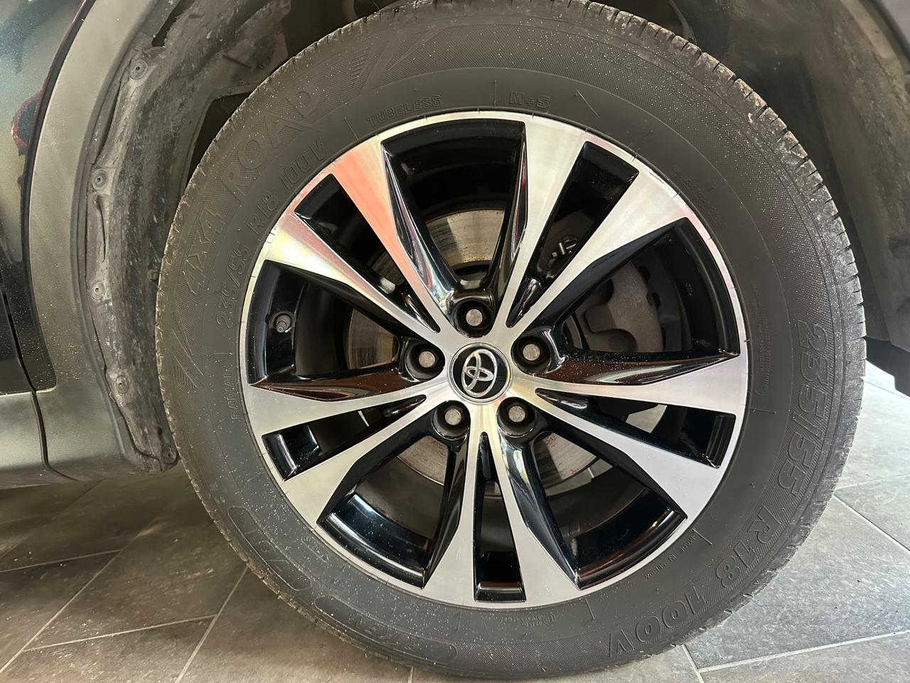 Toyota RAV 4 RAV4 2.0 D-4D 2WD Style