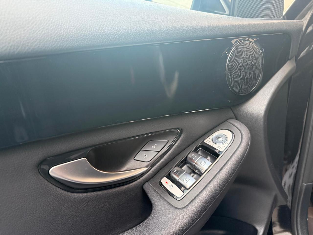 MERCEDES-BENZ GLC 220D COUPE' 4MATIC SPORT 2.0 194CV PELLE NAVI CAM ANNO 2022