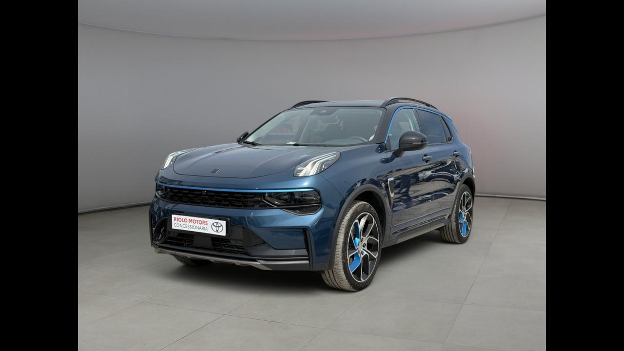 Lynk & Co 01 - 01 1.5 td phev auto