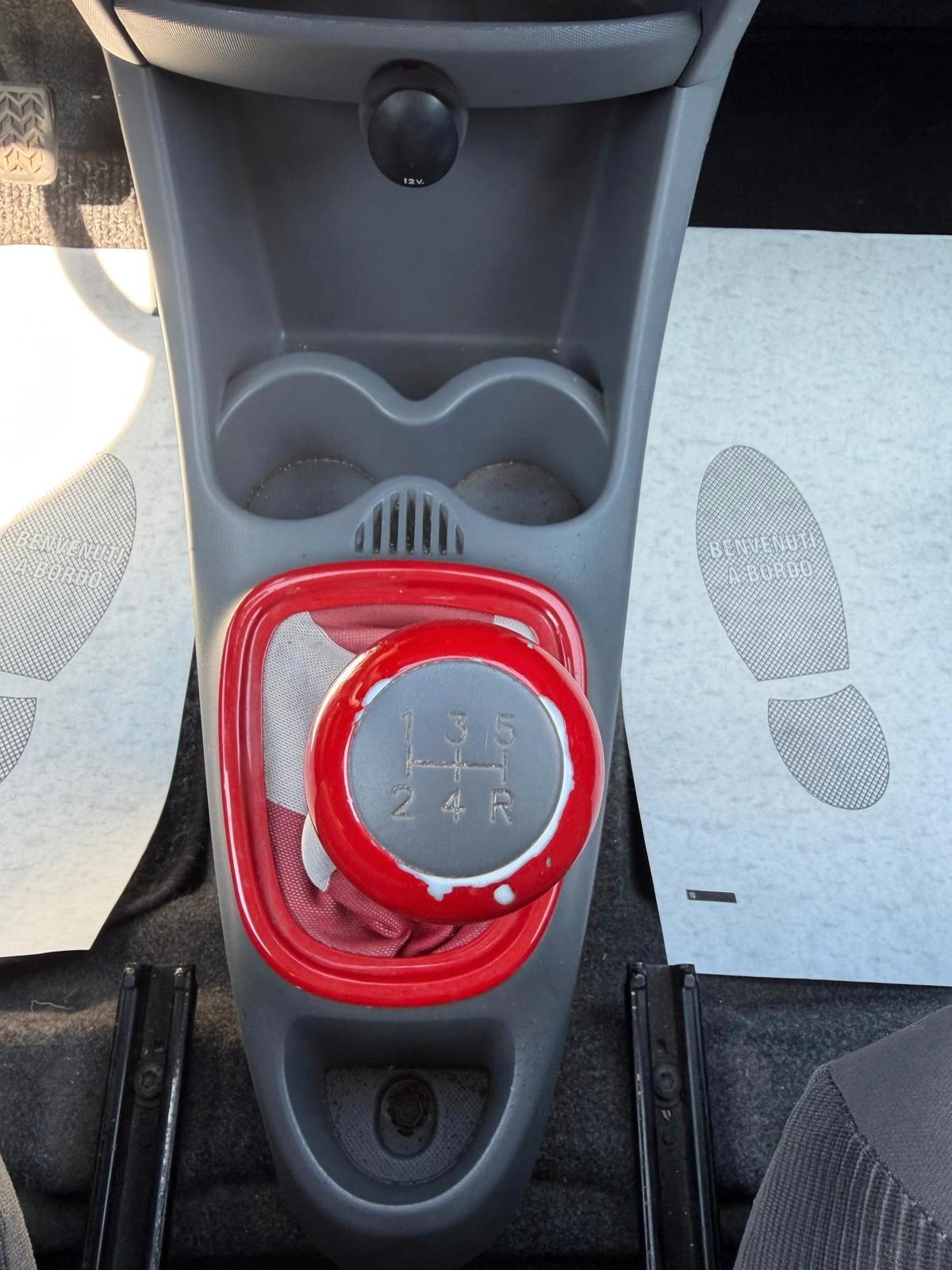Citroen C1 1.0 BENZ 68CV FRIZIONE NUOVA 2006