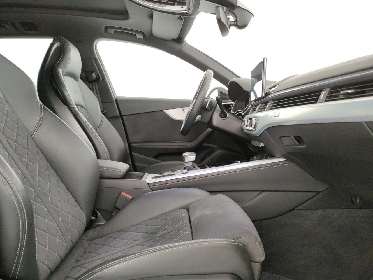 Audi RS4 avant 2.9 tfsi quattro 450cv tiptronic