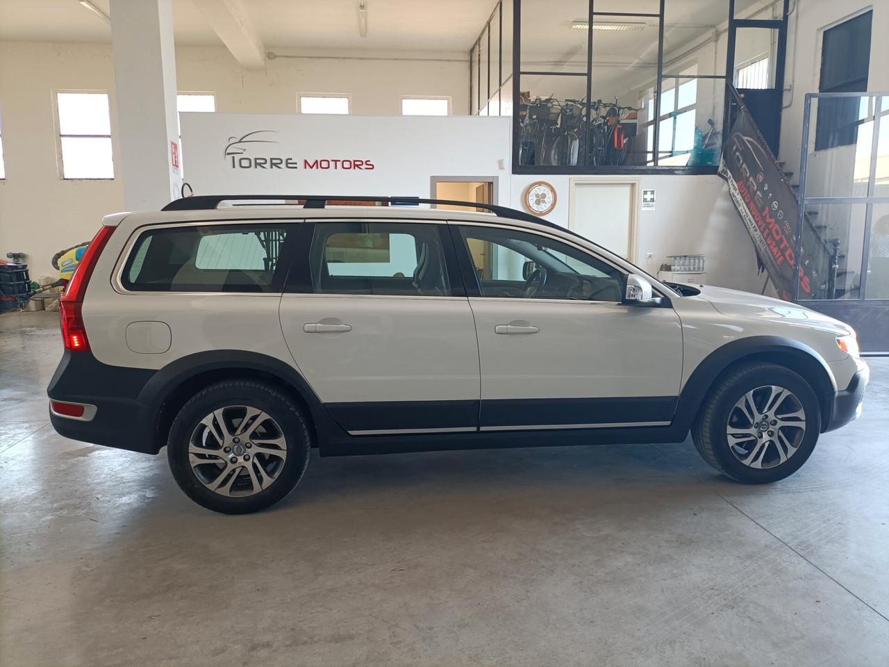 Volvo XC 70 CV 163 D4 AWD Geartronic Momentum 12/2013