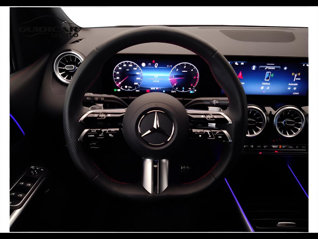 Mercedes-Benz Classe B - W247 2023 - B 180 d AMG Line Advanced Plus auto