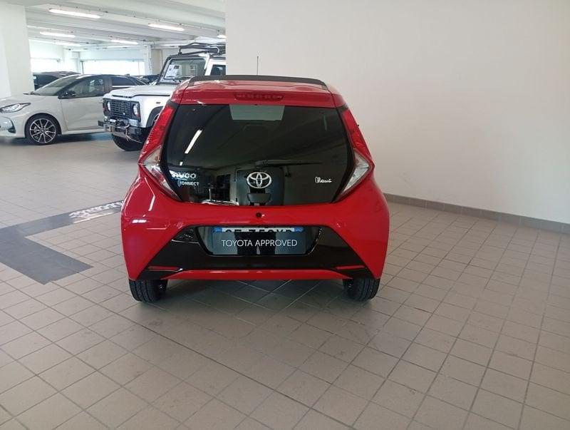 Toyota Aygo Aygo Connect 1.0 VVT-i 72 CV 5 porte x-wave MMT