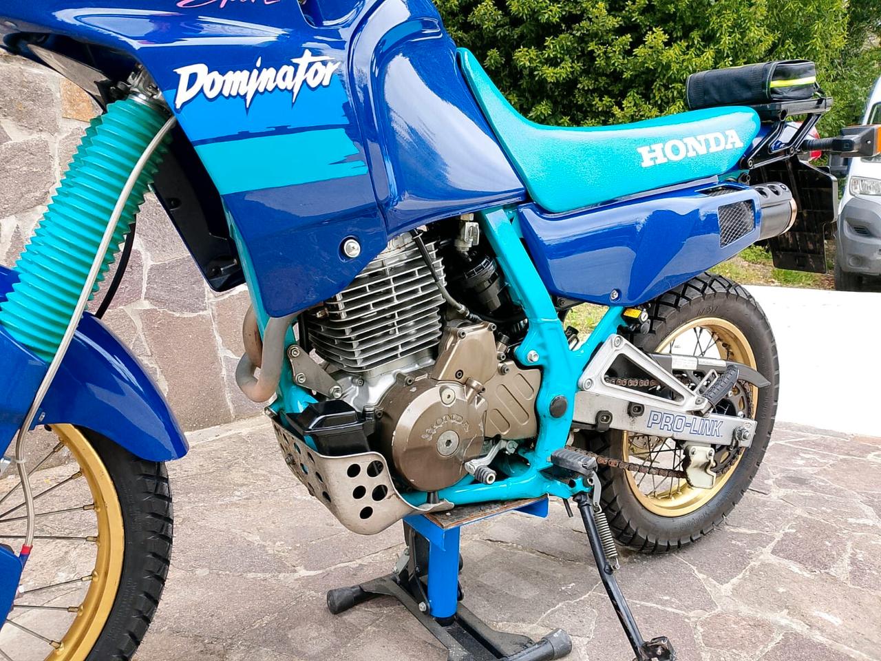 Honda NX 650 Dominator