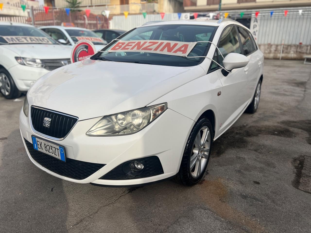 Seat Ibiza 1.4 benzina Anno 2012