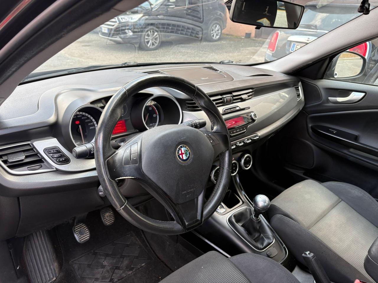 Alfa Romeo Giulietta 1.6 JTDm-2 105 CV Distinctive