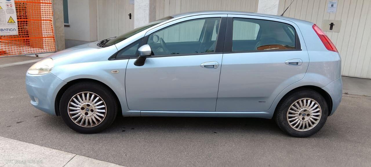 Fiat Grande Punto Grande Punto 1.3 MJT 75 CV 5 porte Dynamic