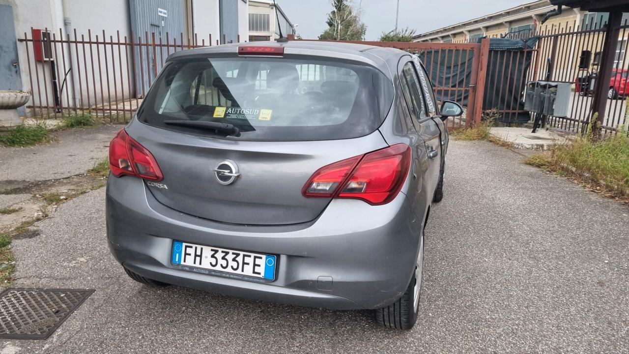 Opel Corsa 1.2 5 porte