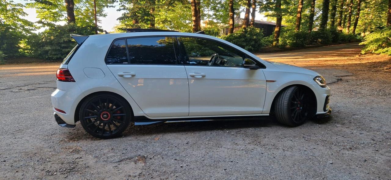 Volkswagen Golf GTI Performance 2.0 245 CV TSI DSG 5p. BMT
