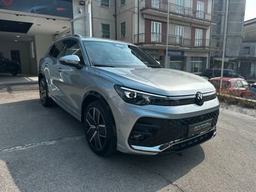 Volkswagen Tiguan III 1.5 tsi ehybrid R-Line Plus 204cv dsg / 4 ANNI DI GARANZIA
